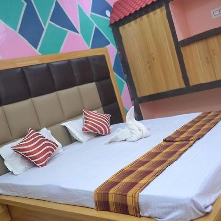 Hotel Golden Palace Kendrapara Экстерьер фото