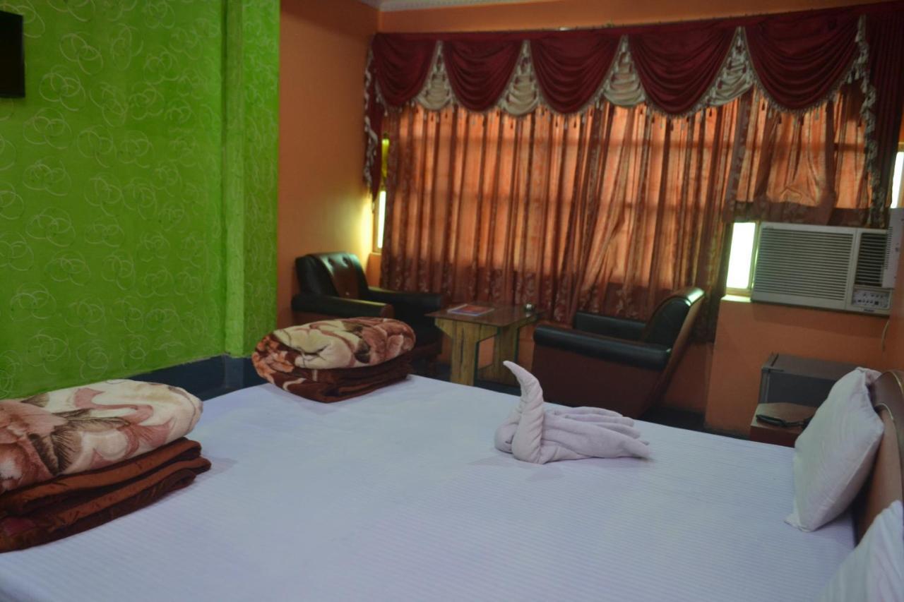Hotel Golden Palace Kendrapara Экстерьер фото